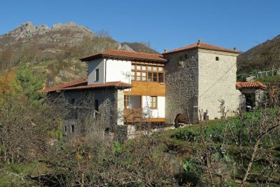 Casona de los Menéndez en Laviana